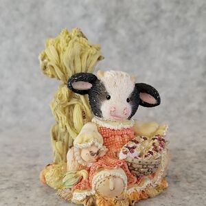 Enesco Mary’s Moo Moos Figurine with Yellow and Brown Accents Dated 1995